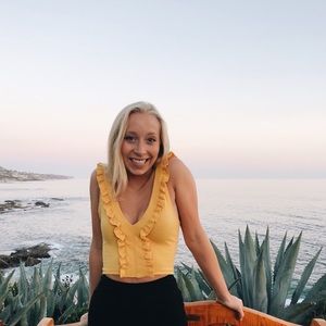 Meet your Posher, Adele